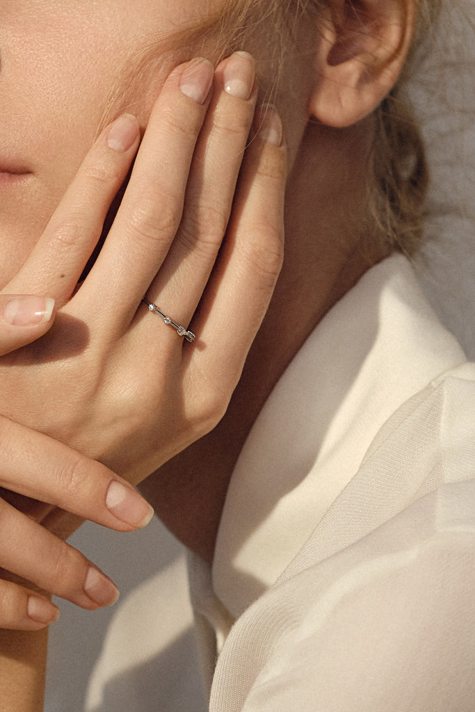 WHITE DROPLET RING