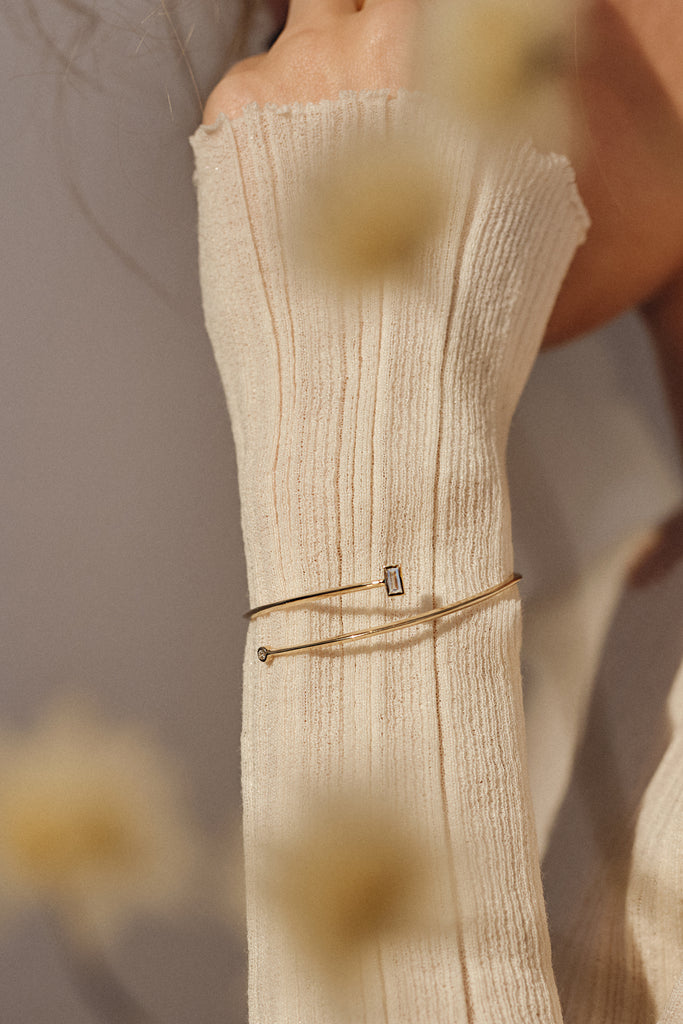 BYPASS BANGLE